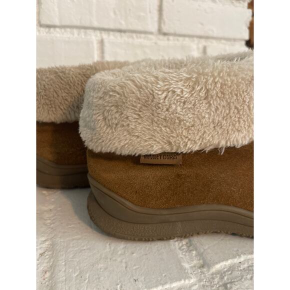 Minnetonka Ankle Boots Suede Faux Fur Lined Women's Size 8 - Picture 3 of 6